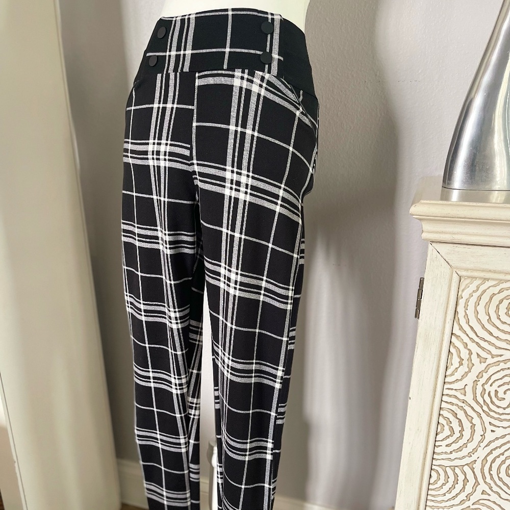 Fransesca's Black and White Plaid Pants